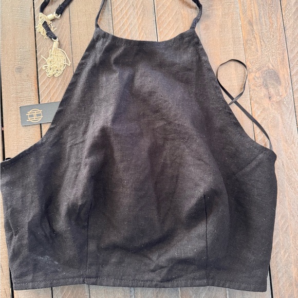 Back crop top - Picture 1 of 3